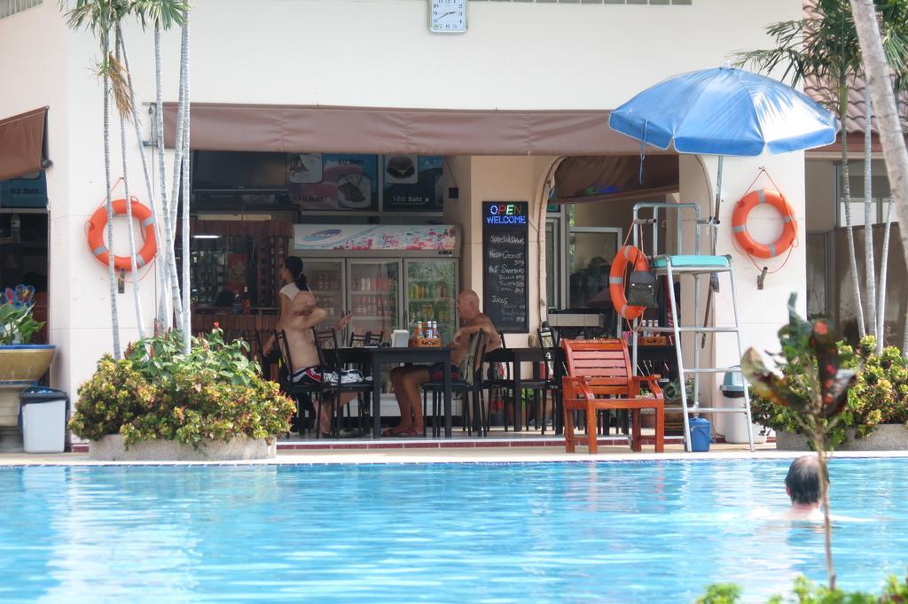 View Talay 1B Serviced Apartments Pattaya Zimmer foto