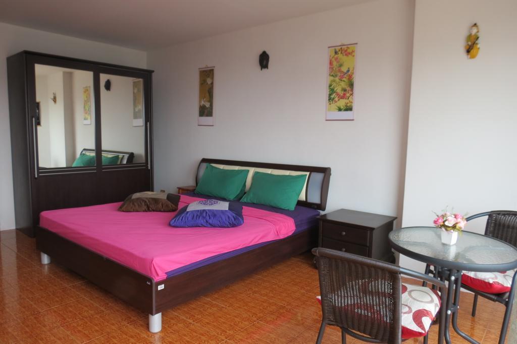 View Talay 1B Serviced Apartments Pattaya Zimmer foto